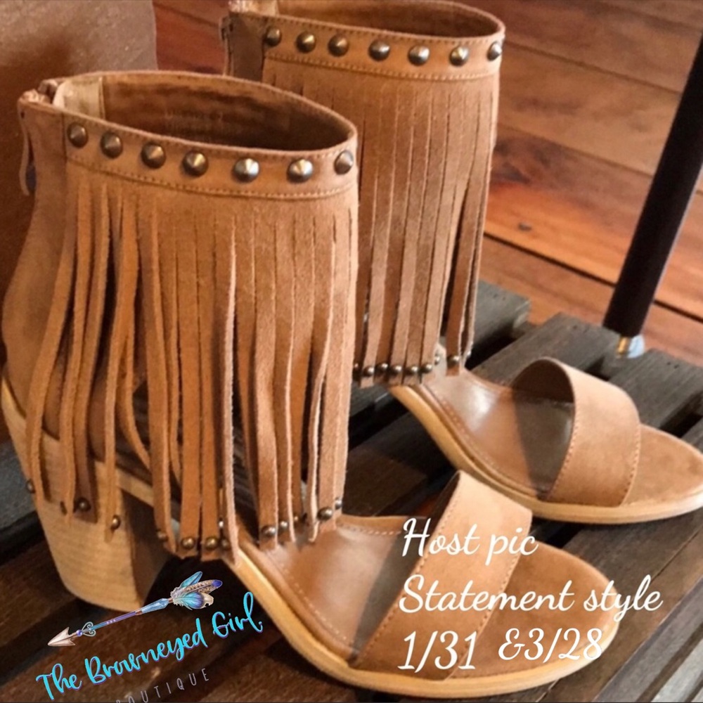 New Very Volatile Fringed Chunky Heeled Sandals